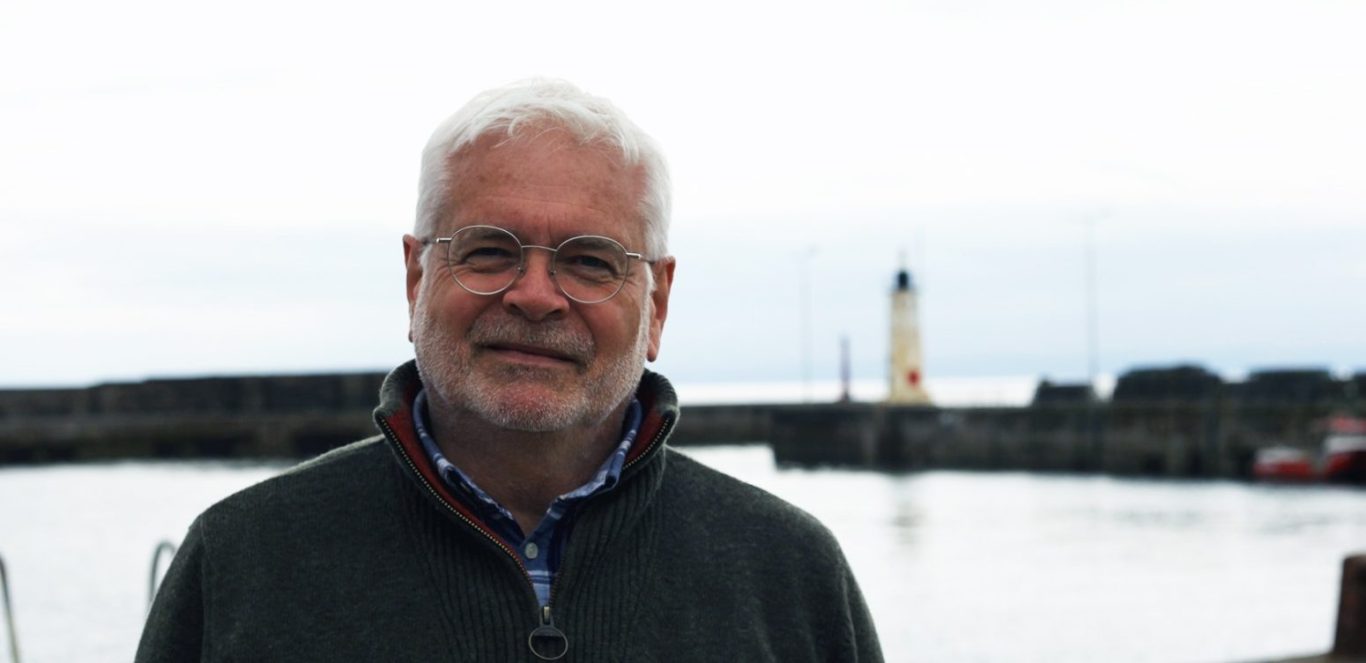 Dr Warren Hickson
